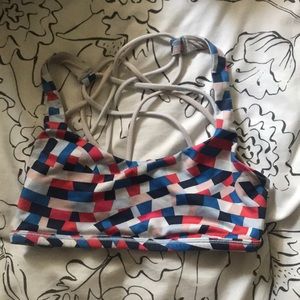 Lululemon sports bra